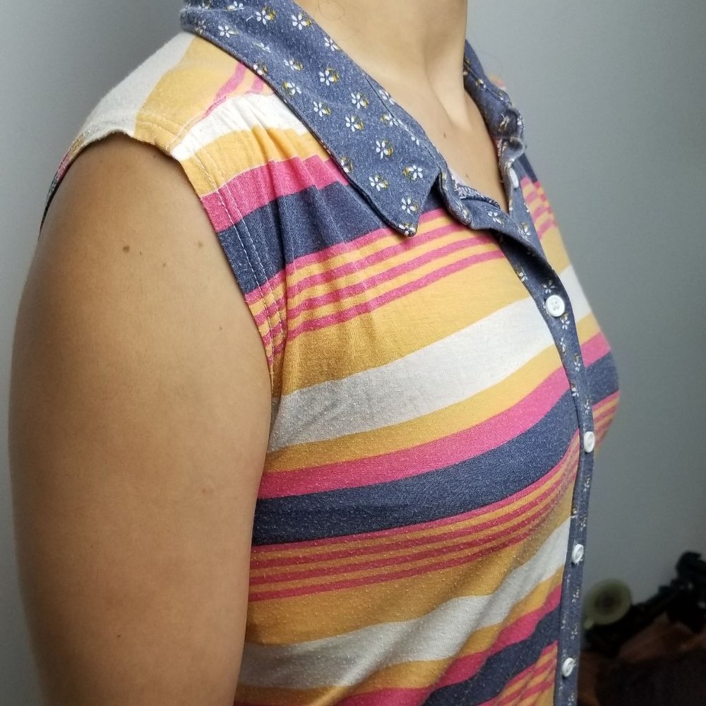 Topshop Striped Floral Button Up Top US 6